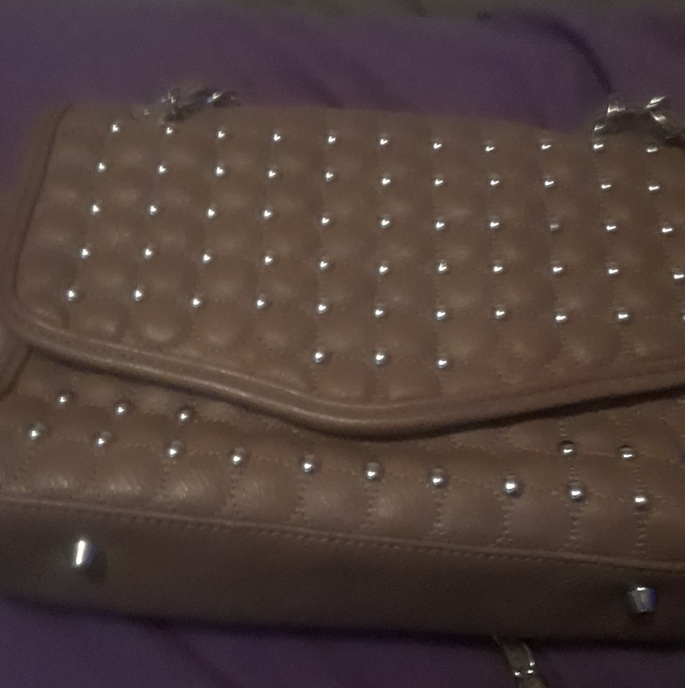get it now! Brown snap to close small purse